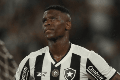 Campeão pelo Botafogo, Luiz Henrique também teve ano marcado por polêmicas