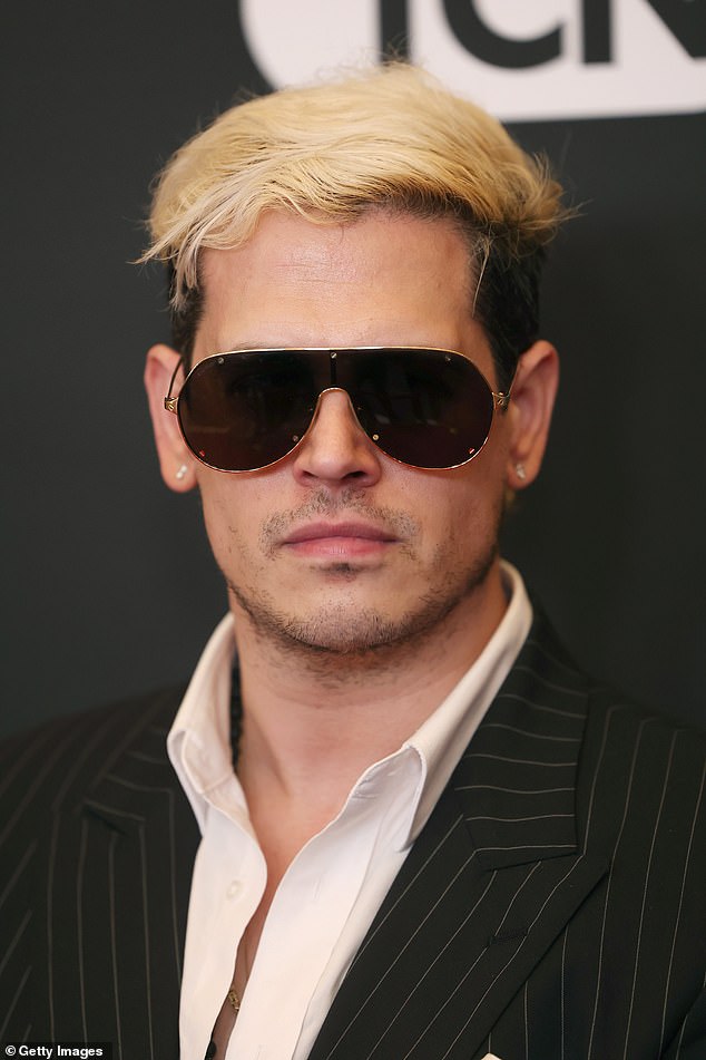 O porta -voz de West e Bianca Censori, Milo Yiannopoulos (na foto em 8 de outubro em Newport Beach, Califórnia) negou na segunda -feira insinuações de West abusando de seu cônjuge